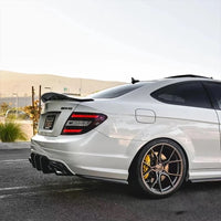 Becquet Mercedes C63 C200 C250 C300 AMG W204 - vue de profil - Becquet Voiture