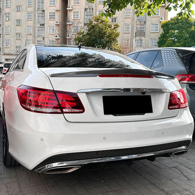 Becquet Mercedes Classe E Coupé W207 C207 2009-2016 - vue arrière - Becquet Voiture