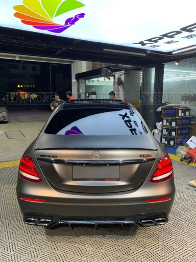 Becquet Mercedes E W213 E63 AMG 2016-2019 ABS - vue de profil - Becquet Voiture