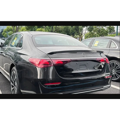 Becquet Mercedes E W214 AMG 2024-2025 ABS - vue de trois-quarts - Becquet Voiture