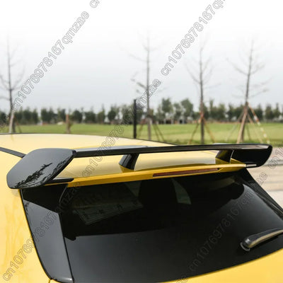 Becquet Sport Mercedes A W176 W177 Hatchback 2013-2022 - vue de trois-quarts - Becquet Voiture