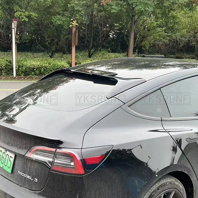 Becquet Sport Tesla Model 3 Model Y 2016-2024 ABS - vue de trois-quarts - Becquet Voiture