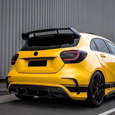 Becquet Toit Mercedes A W176 W177 GT Hatchback 2013-2022 - détail du montage - Becquet Voiture