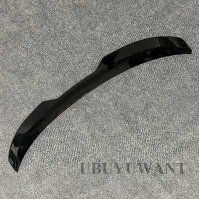 Becquet Toit VW Scirocco R Line Gloss Black - vue de trois-quarts 2 - Becquet Voiture