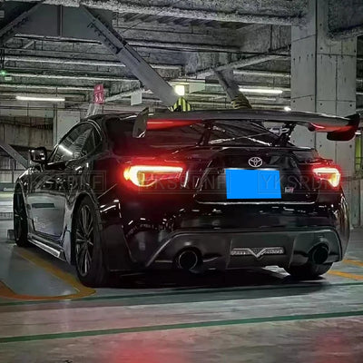 Becquet Toyota GT86 Subaru BRZ Universel GT Sport - détail du montage - Becquet Voiture