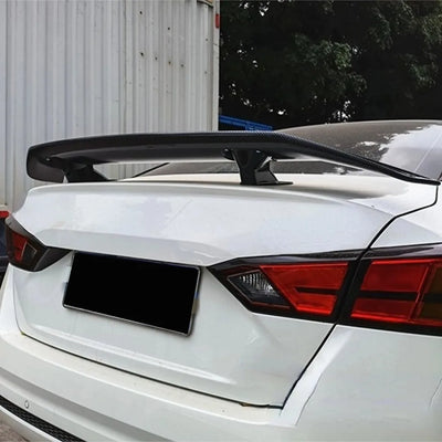 Becquet Universel Berline Sport Lip Body Kit - vue rapprochée - Becquet Voiture