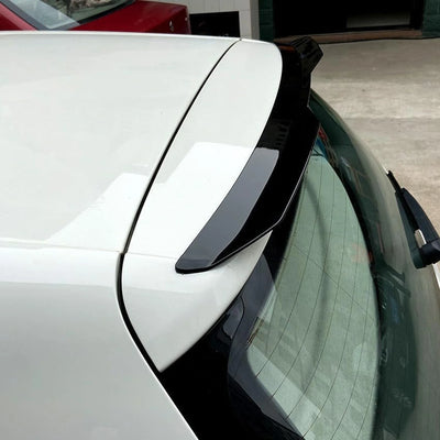 Becquet Universel Duck Tail ABS Carbone Adhésif - vue arrière - Becquet Voiture