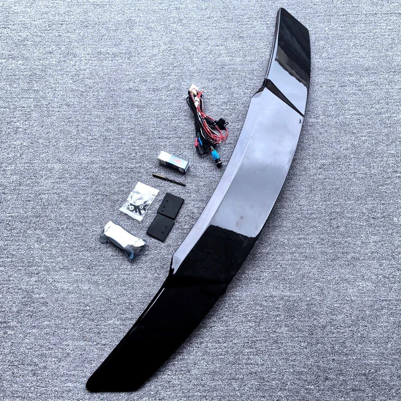Universal Electric LED Lift Carbon ABS Spoiler - fitting detail - Becquet Voiture