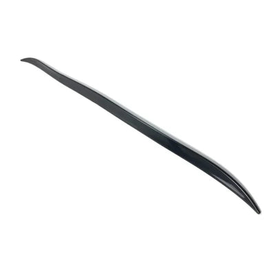 Becquet Universel Souple 1.2M Carbone Adhésif - packshot studio - Becquet Voiture