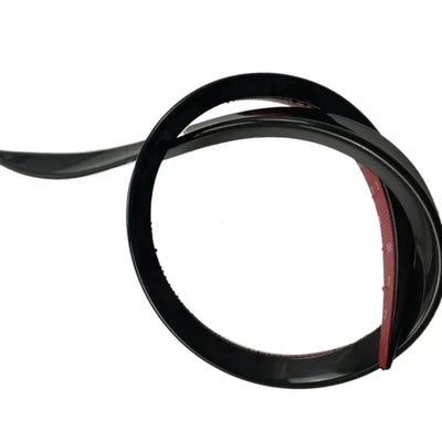 Becquet Universel Souple 1.2M Carbone Adhésif - vue de profil - Becquet Voiture