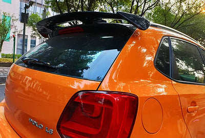Becquet Universel SUV Hatchback Toyota Honda Sport - détail du montage 2 - Becquet Voiture
