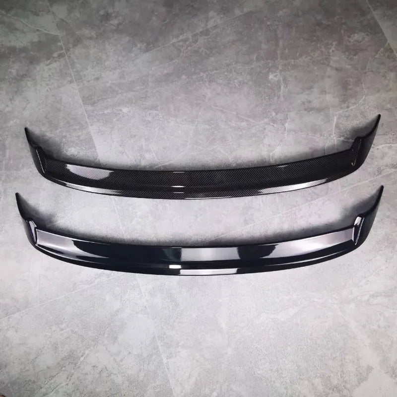 Becquet Volkswagen Golf 6 GTI MK6 R20 2010-2013 - détail du montage 2 - Becquet Voiture