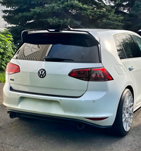 Becquet VW Golf 7 type GTI R-Line - vue rapprochée - Becquet Voiture