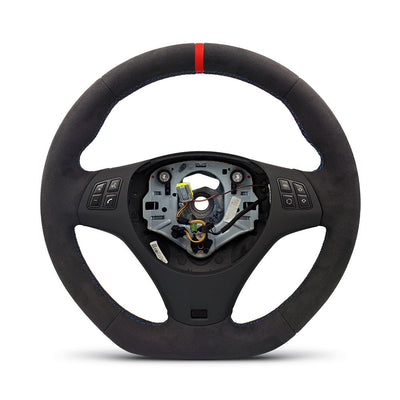 https://cdn.shopify.com/s/files/1/0565/4957/2747/files/bmw_e92_volant-alcantara-2.jpg?v=1772905313