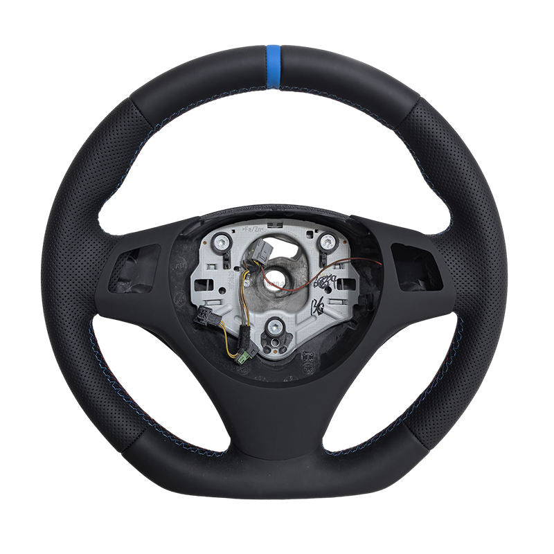 https://cdn.shopify.com/s/files/1/0565/4957/2747/files/bmw_e92_volant13.jpg?v=1772904797