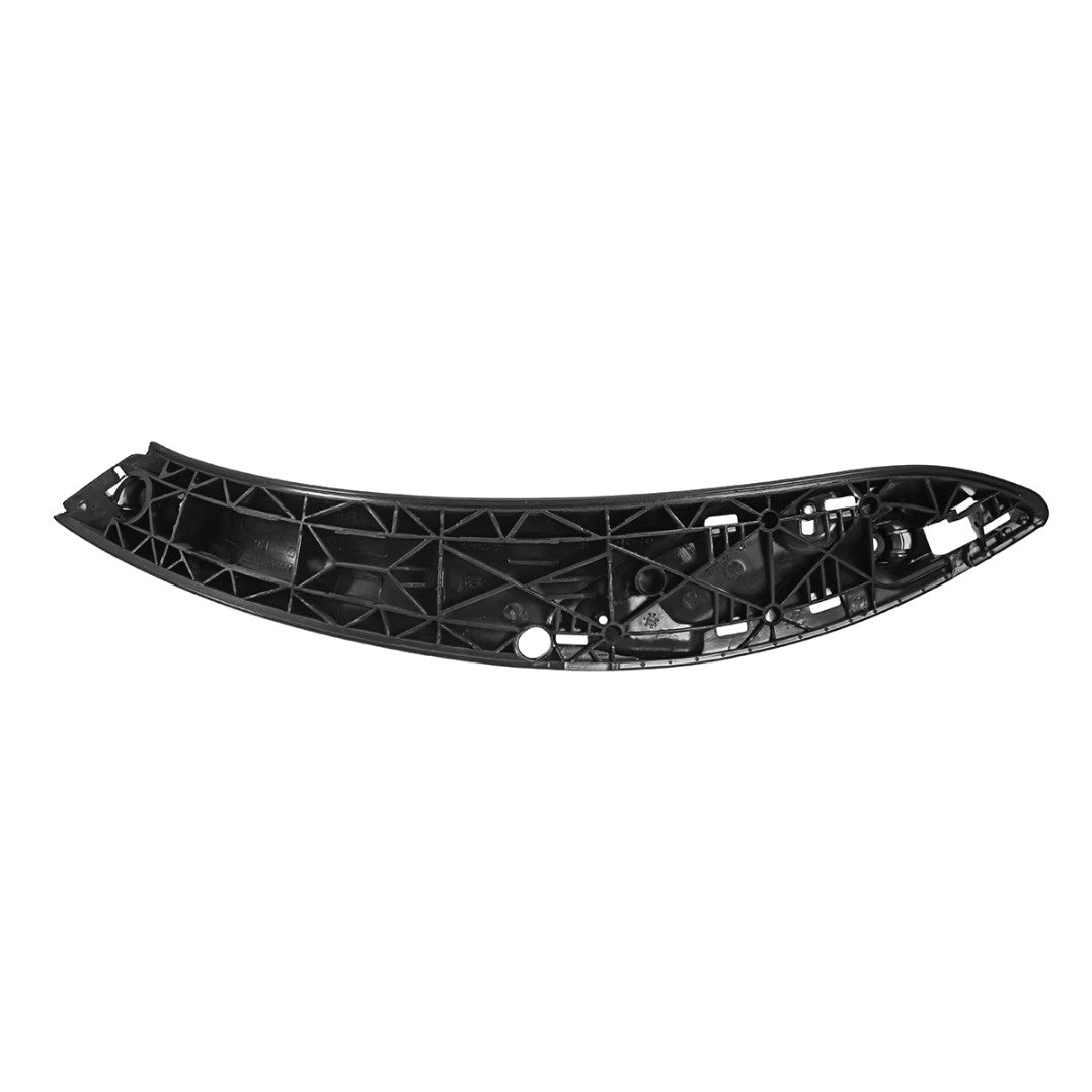 Poignées intérieures portes BMW Série 3 F30 2011-2019 — détail de fixation