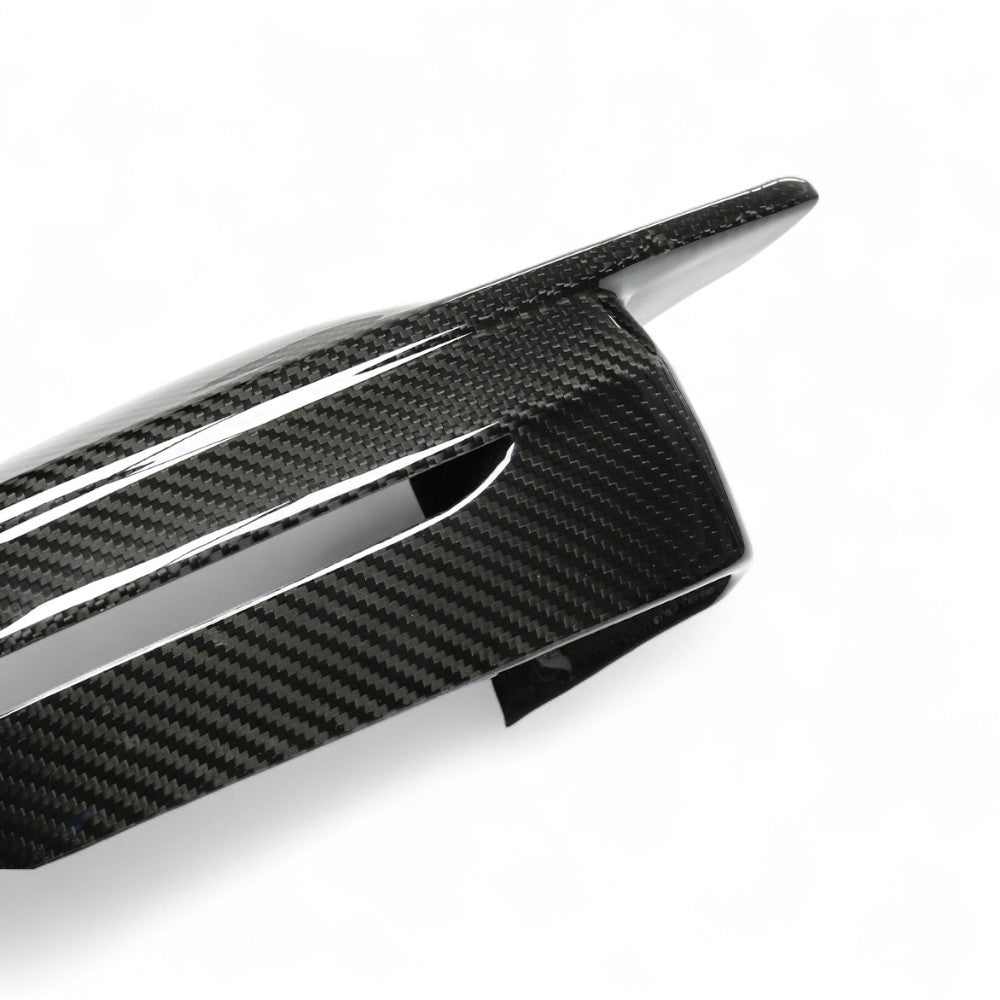 https://cdn.shopify.com/s/files/1/0565/4957/2747/files/bmw_serie_3_g20_coques_de_retroviseurs_fibre_de_carbone4.jpg?v=1761601036
