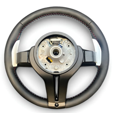 https://cdn.shopify.com/s/files/1/0565/4957/2747/files/bmw_volant_pack_m-2_82da1890-d34e-4c2c-b3ad-ffa2793188df.jpg?v=1772905313