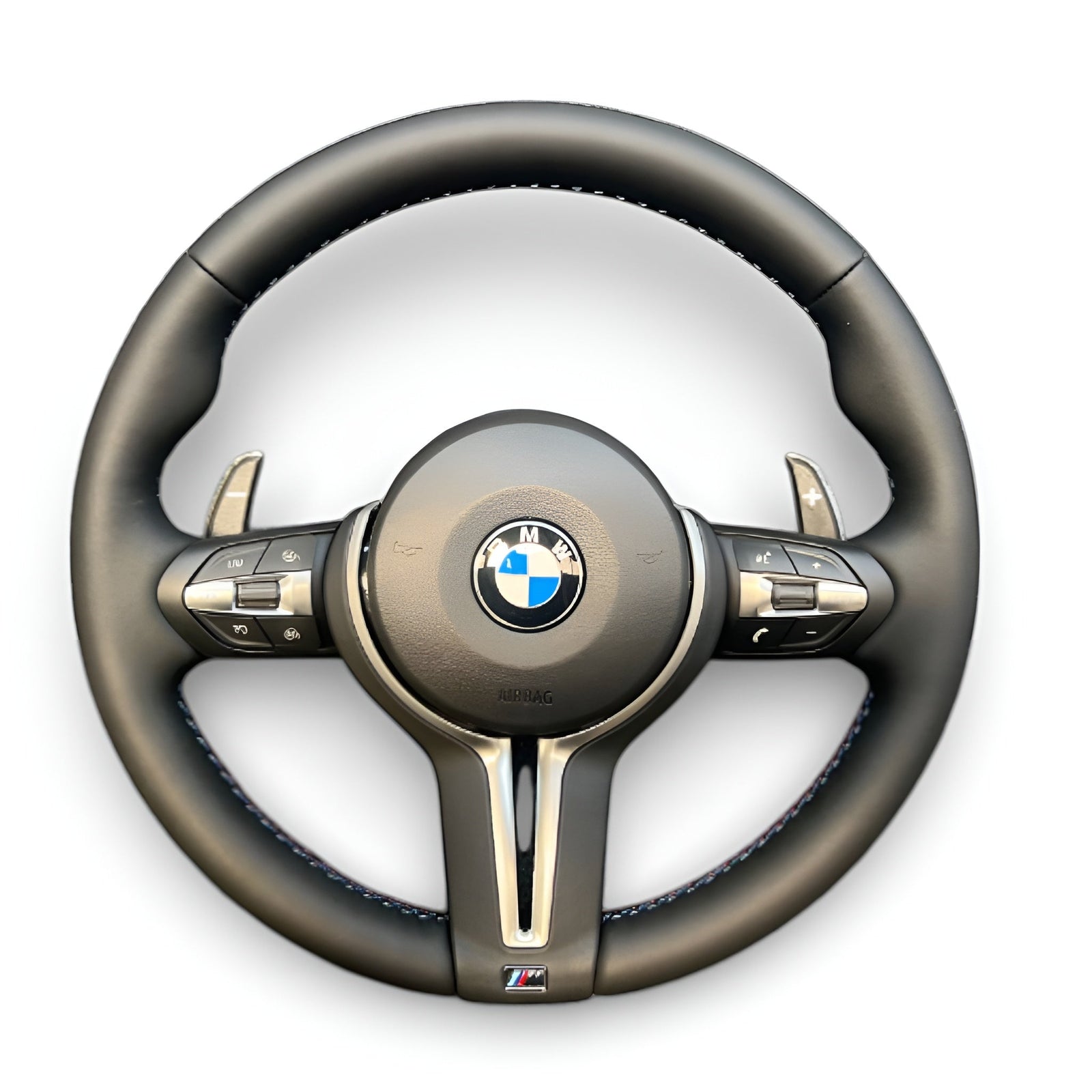 https://cdn.shopify.com/s/files/1/0565/4957/2747/files/bmw_volant_pack_m-avec_logo-avec_palettes.jpg?v=1772905313