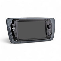 Boîtier Autoradio Connecté Android Auto Apple CarPlay Seat Ibiza 6J - vue de trois-quarts - Becquet Voiture