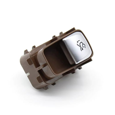 Bouton Coffre Électrique Mercedes Classe C W205 Rechange 2014 2021 - détail du montage 2 - Becquet Voiture