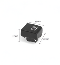 Bouton interrupteur toit ouvrant Mercedes CLA C117 2013-2019 - vue de trois-quarts - Becquet Voiture