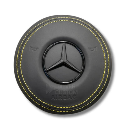 Cache Airbag Volant Mercedes W205 Cuir Alcantara - installé sur véhicule - Becquet Voiture