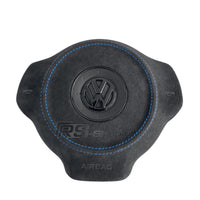Cache Airbag VW Golf 6 Cuir Alcantara Surpiqûres Logo Noir - installé sur véhicule - Becquet Voiture