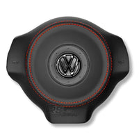 Cache Airbag VW Golf 6 Cuir Alcantara Surpiqûres Logo Noir - vue de dessus - Becquet Voiture