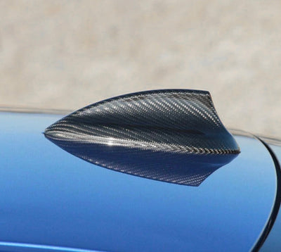 Cache-Antenne Fibre Carbone BMW F80 F81 F82 F83 M3 M4 - vue arrière - Becquet Voiture