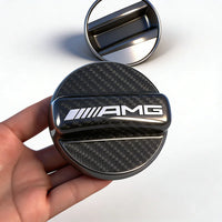 Cache de Bouchon de Réservoir Carbone Mercedes AMG - vue arrière - Becquet Voiture