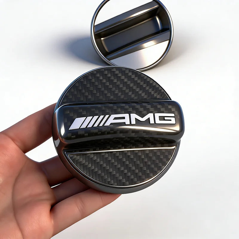 Cache de Bouchon de Réservoir Carbone Mercedes AMG - vue arrière - Becquet Voiture