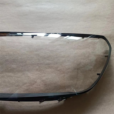 Cache de Phare Transparent Volkswagen Touareg 2016-2018 - installé sur véhicule - Becquet Voiture