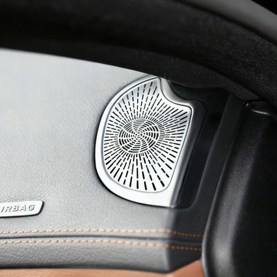 Cache Décoratif Sortie d'Air Mercedes Classe S W222 - vue de trois-quarts - Becquet Voiture