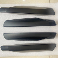 Cache-Embouts Barres de Toit Toyota Land Cruiser Prado 150 2010-2017 - vue de face - Becquet Voiture
