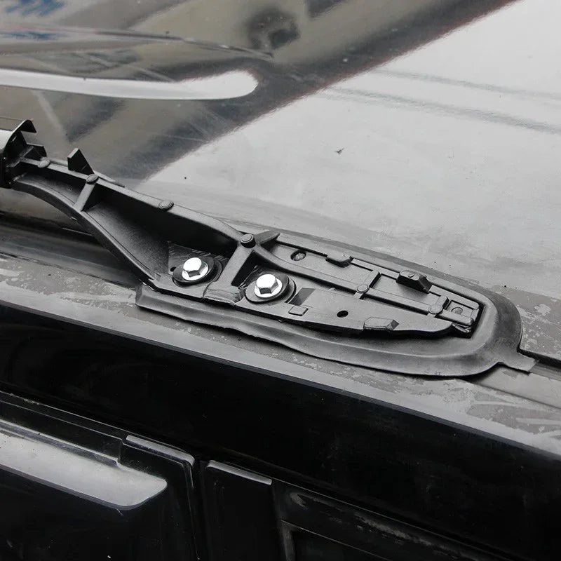 Cache-Embouts Barres de Toit Toyota Land Cruiser Prado 150 2010-2017 - vue de trois-quarts - Becquet Voiture