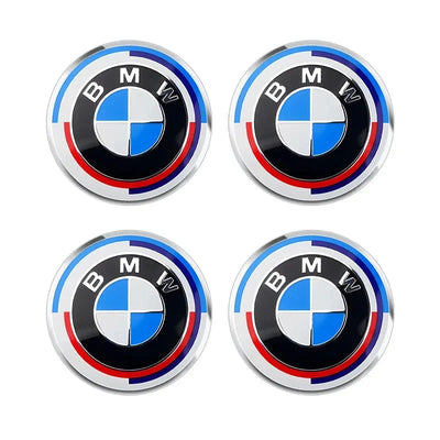 Cache Moyeu Jante BMW 56mm 68mm Noir - détail du montage - Becquet Voiture