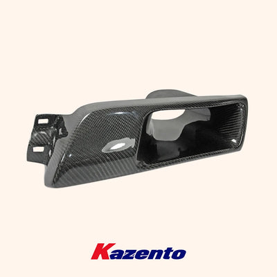 Cache Plafonnier Carbone Nissan Skyline R32 GTR Côté Gauche - vue de trois-quarts - Becquet Voiture