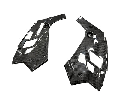 Caches Angle Compartiment Moteur Carbone BMW M5 F90 - vue de face - Becquet Voiture