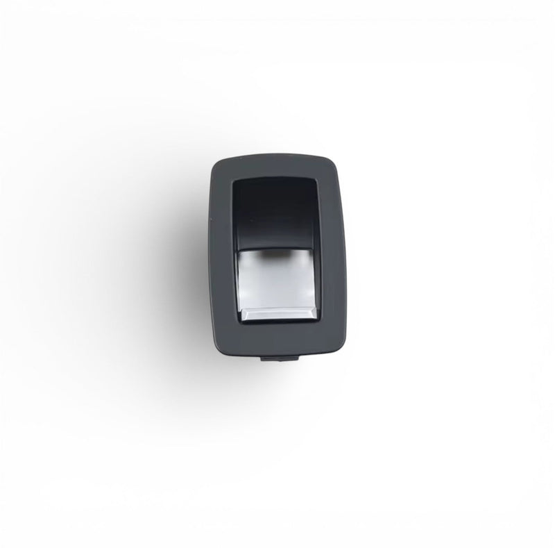 Caches commutateurs lève-vitres BMW Série 1 F20 2012-2019 - vue de trois-quarts 2 - Becquet Voiture