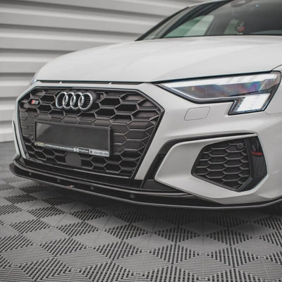 Cadre Calandre Noir pour Audi A3 / S3 8Y - vue arrière - Becquet Voiture