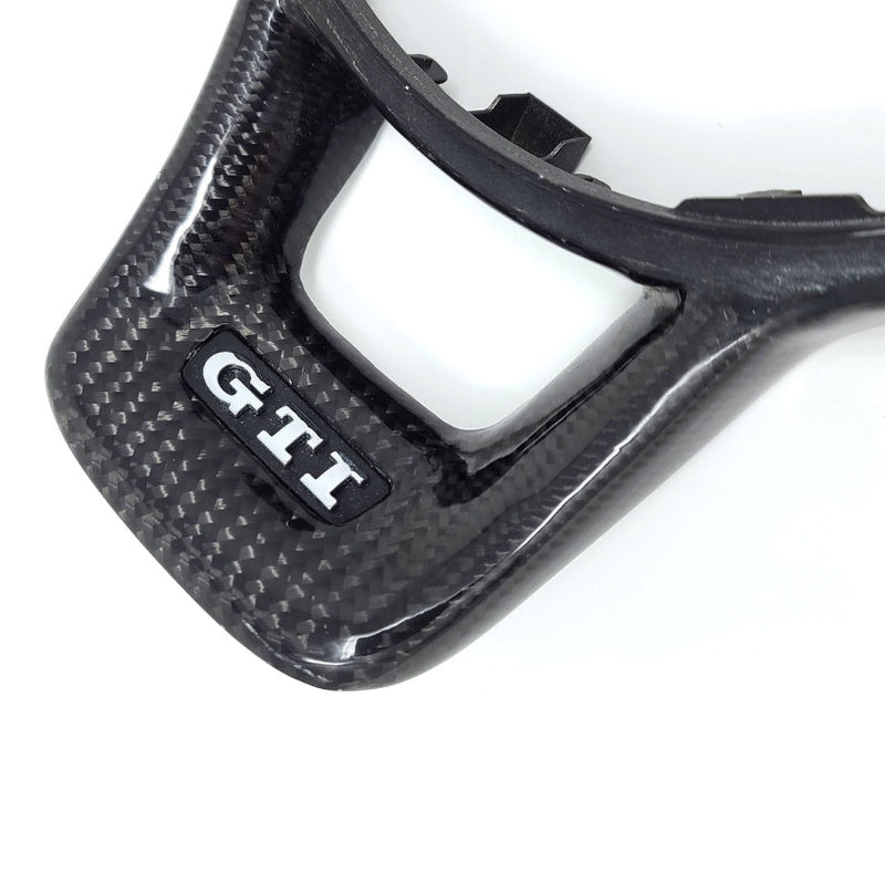 Cadre Volant Carbone Golf 7 GTI R - installé sur véhicule - Becquet Voiture