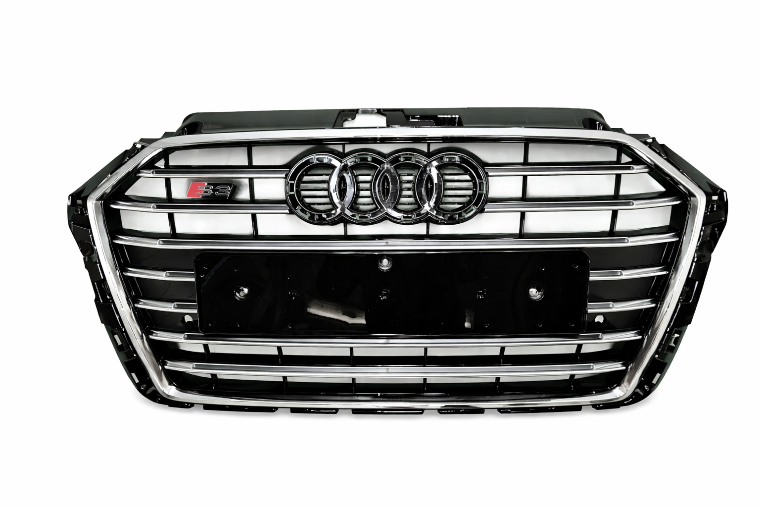 Calandre Audi A3 8V Facelift Look S3 Noir Chrome (16-19) - vue de face - Becquet Voiture