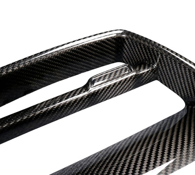 Calandre Avant Carbone Style V BMW G80 G81 G82 G83 - vue de profil - Becquet Voiture