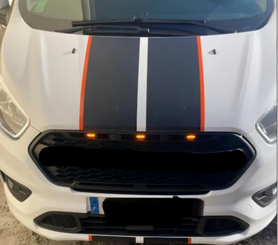 Calandre Avant Style Raptor 3LED Noir Mat Ford Transit Custom - vue de trois-quarts - Becquet Voiture