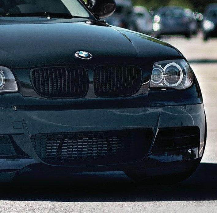 Calandre BMW Série 1 E87 E81 noir brillant - vue arrière - Becquet Voiture