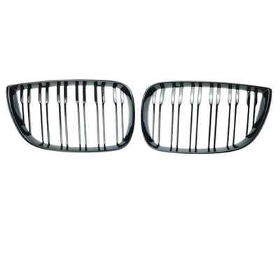 Calandre BMW Série 1 E87 E81 noir brillant - vue de face 2 - Becquet Voiture