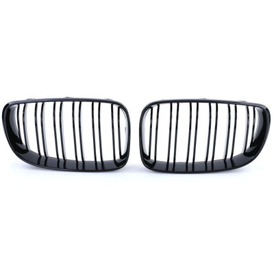 Calandre BMW Série 1 E87 E81 noir brillant - vue de trois-quarts 2 - Becquet Voiture