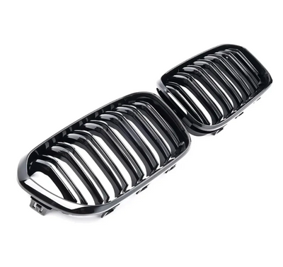 Calandre BMW Série 1 F20 F21 - détail du montage - Becquet Voiture