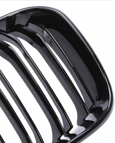 Calandre BMW Série 1 F20 F21 - vue de face 2 - Becquet Voiture